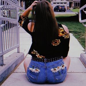 Meet your Posher, Laura